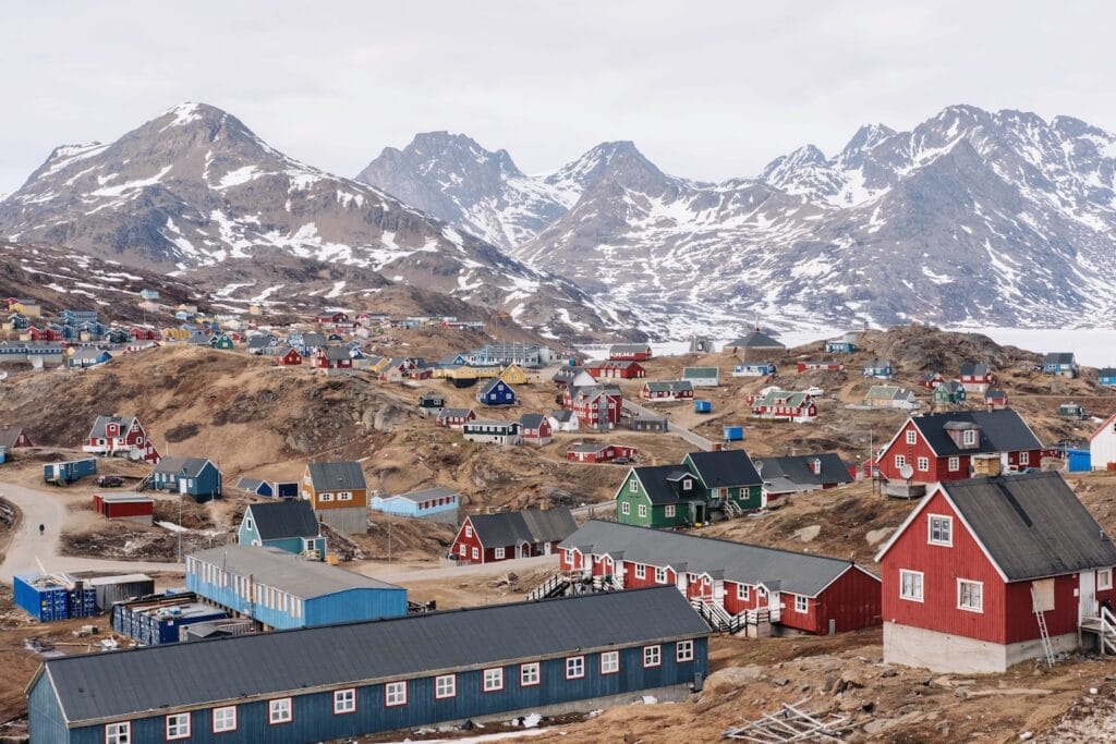 Mission og nødhjælp i Grønland